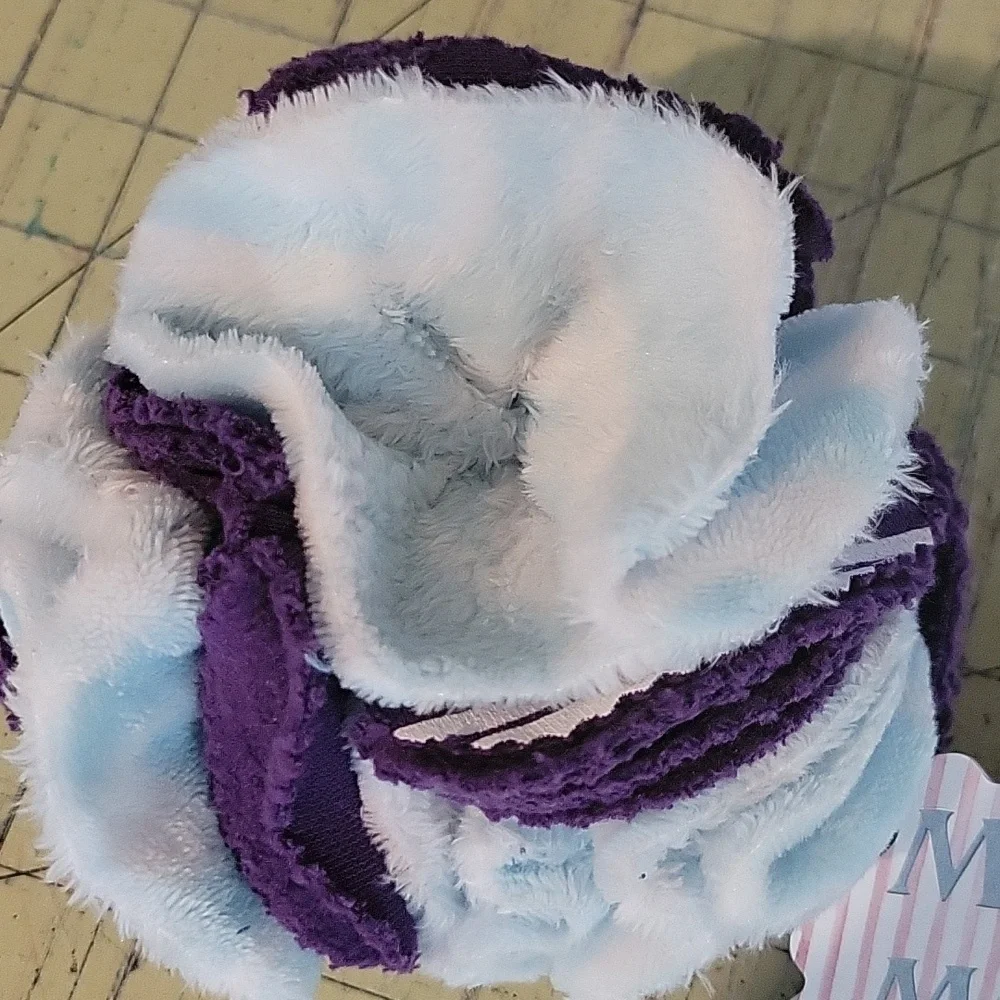 For Dogs X-Small - snuffle sniffer ball with swirls & solids